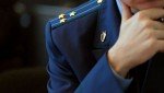 Благодаря вмешательству прокуратуры работодатель из Питерского района оформил трудовой договор с работницей